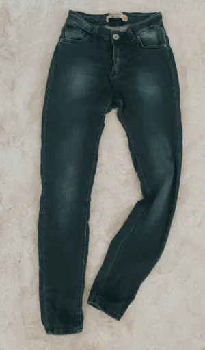 SKINNY FIT JEANS