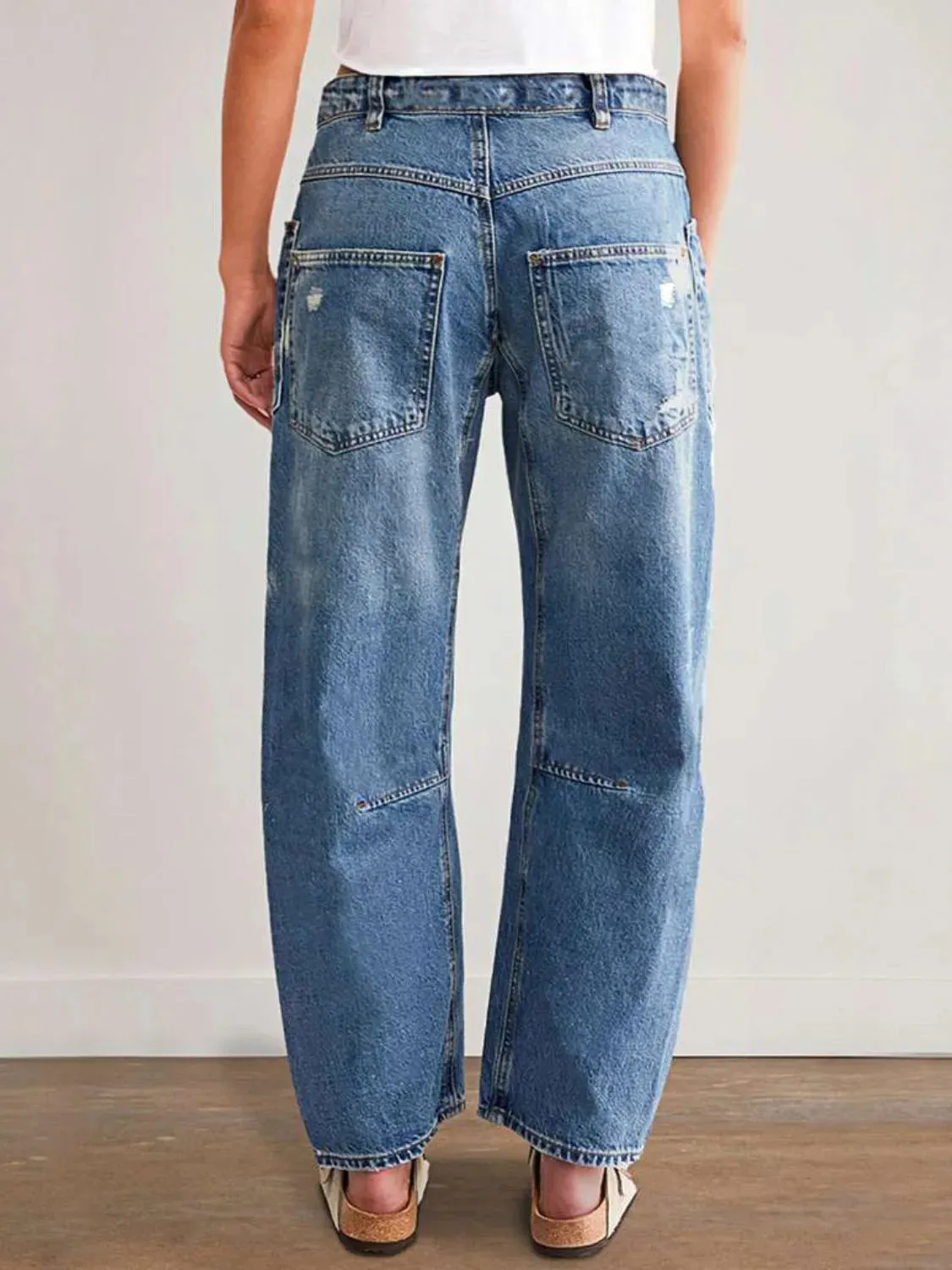 Stylish Distressed Jeans with Pockets for Every Occasion