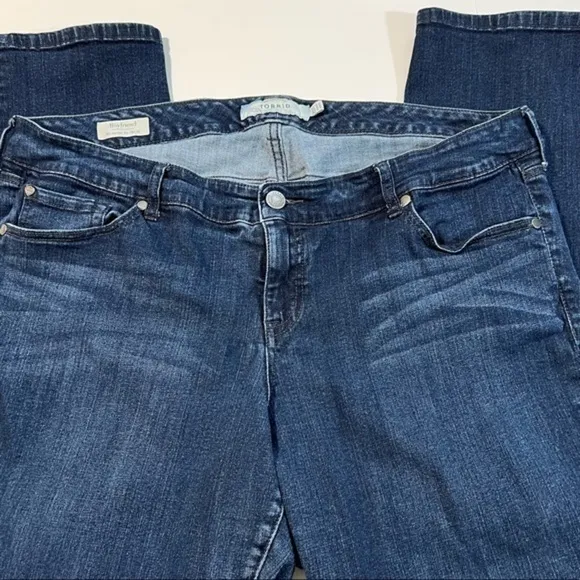 Torrid Denim Boyfriend Dark Wash Jeans Comfort Stretch Distressed Size 20T