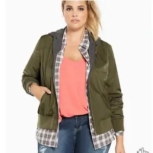 TORRID Nylon Jersey Bomber Jacket Size XL Color Forest‎ Night