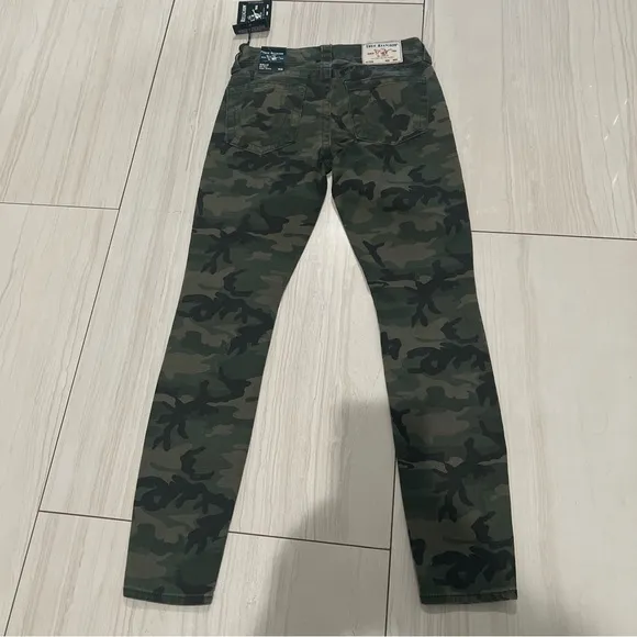 True Religion Halle Mid Rise Super Skinny Jeans in Olive Camo 26 NWT