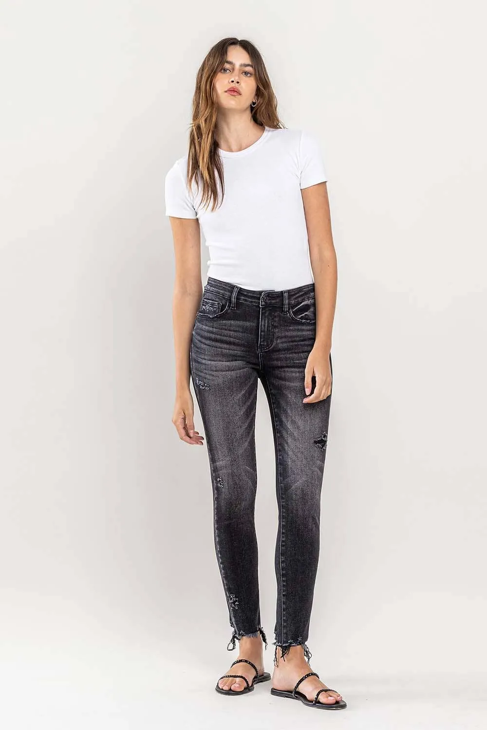 VERVET : MID RISE UNEVEN RAW HEM CROP SKINNY JEANS-WELL-MADE