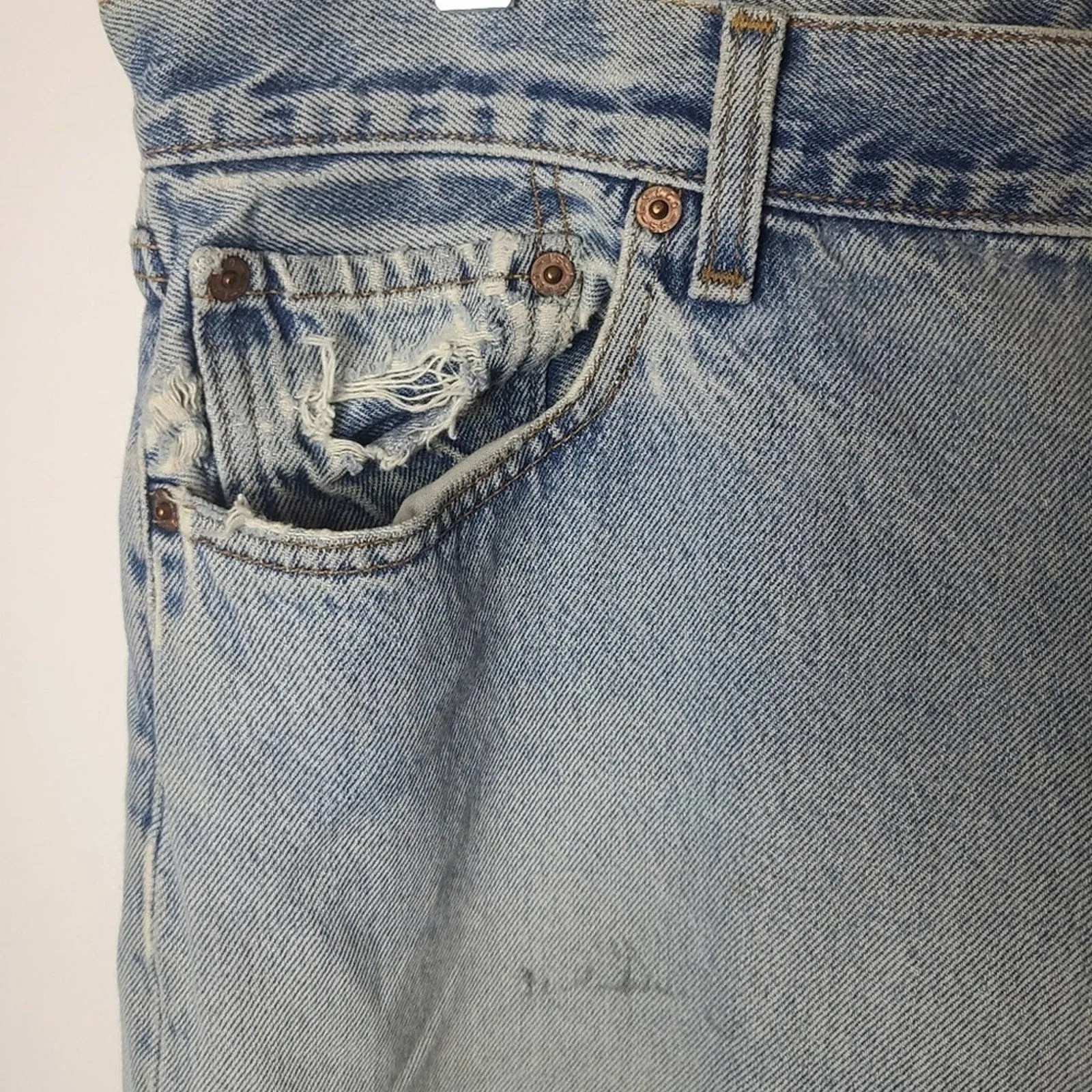 Vintage Distressed 501 Button Fly Jeans 36×30