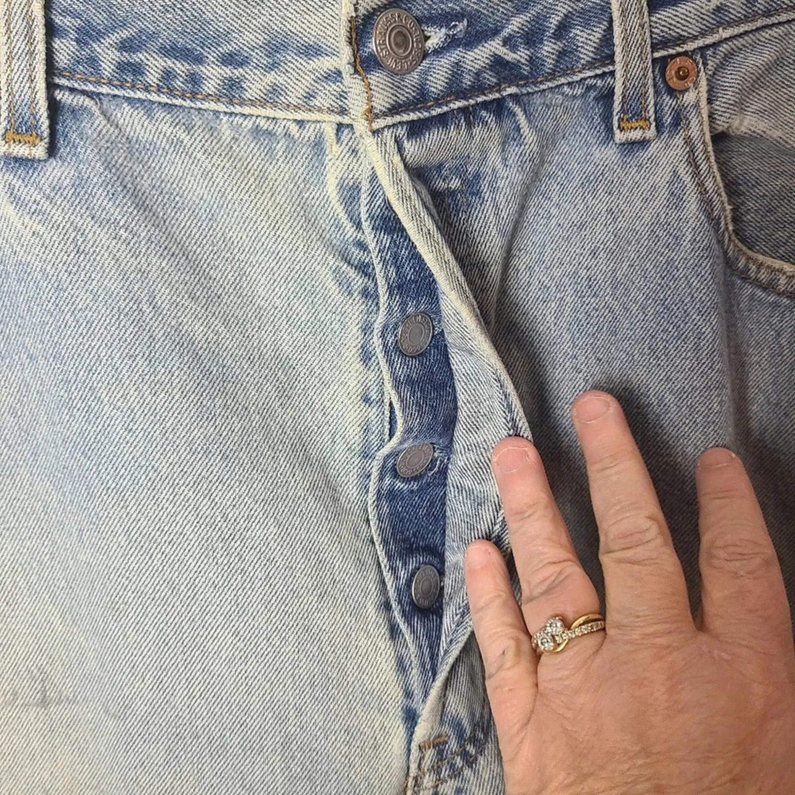 Vintage Distressed 501 Button Fly Jeans 36×30