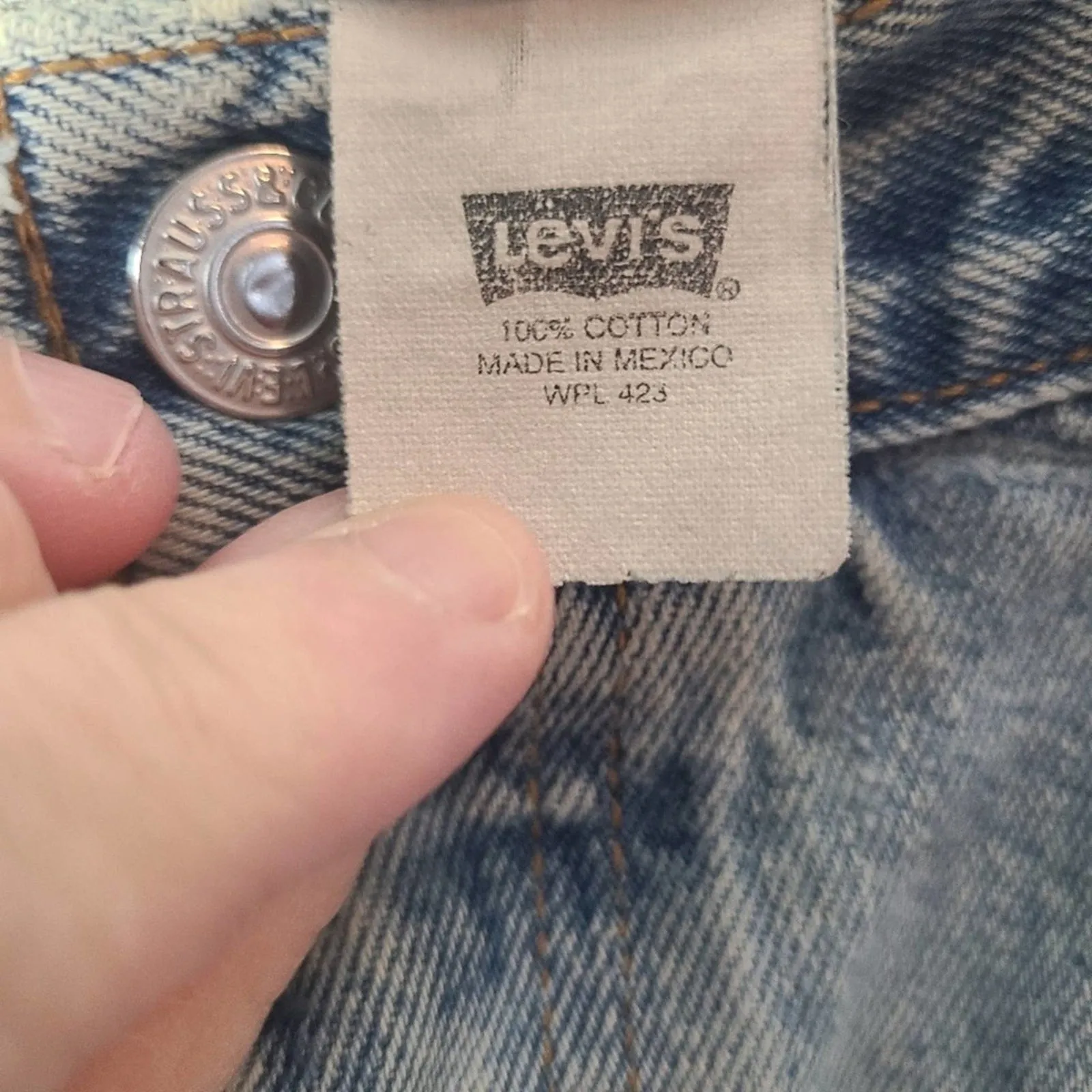 Vintage Distressed 501 Button Fly Jeans 36×30