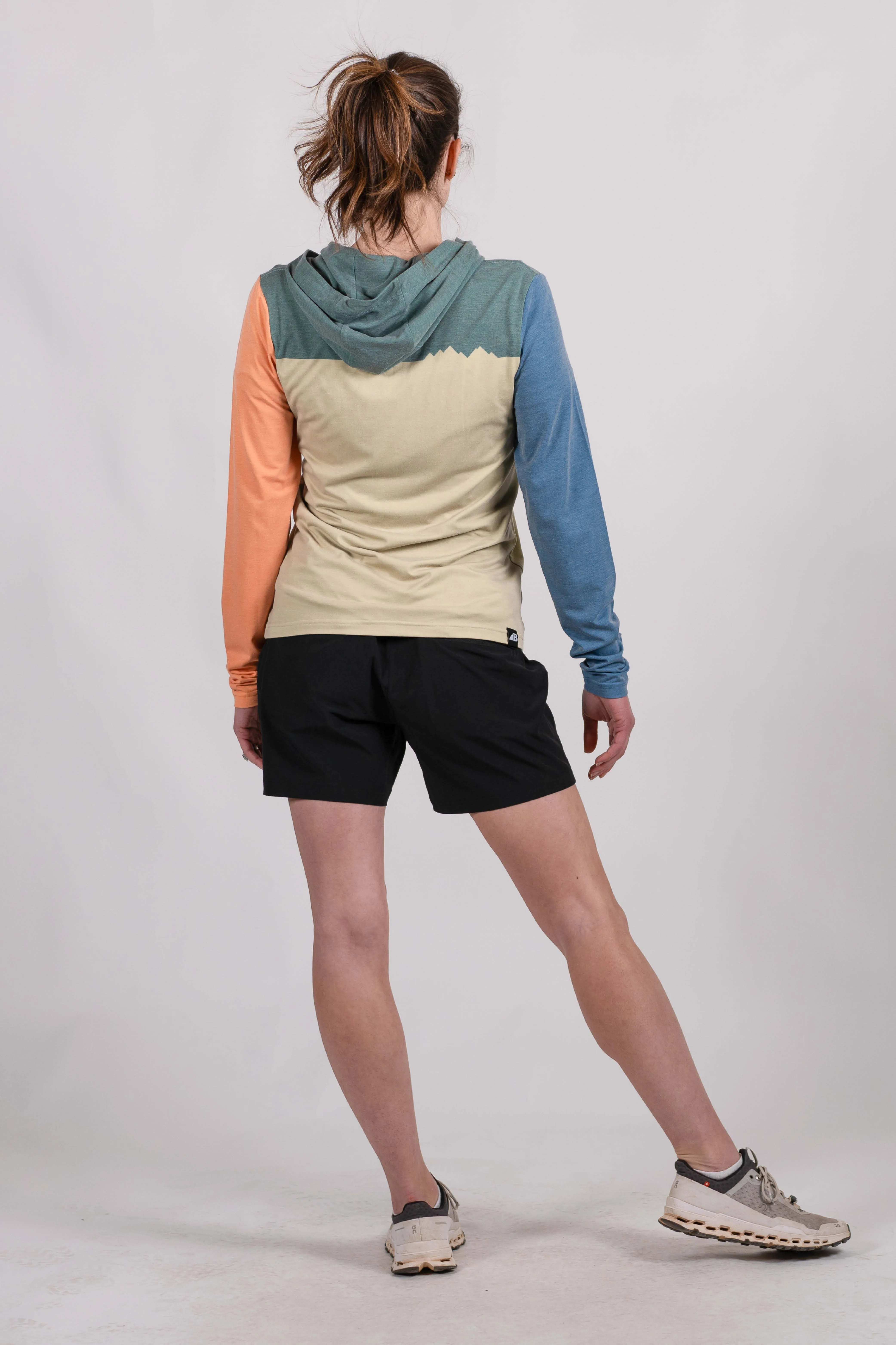 Women's Graphic Traverse Tek Hoodie