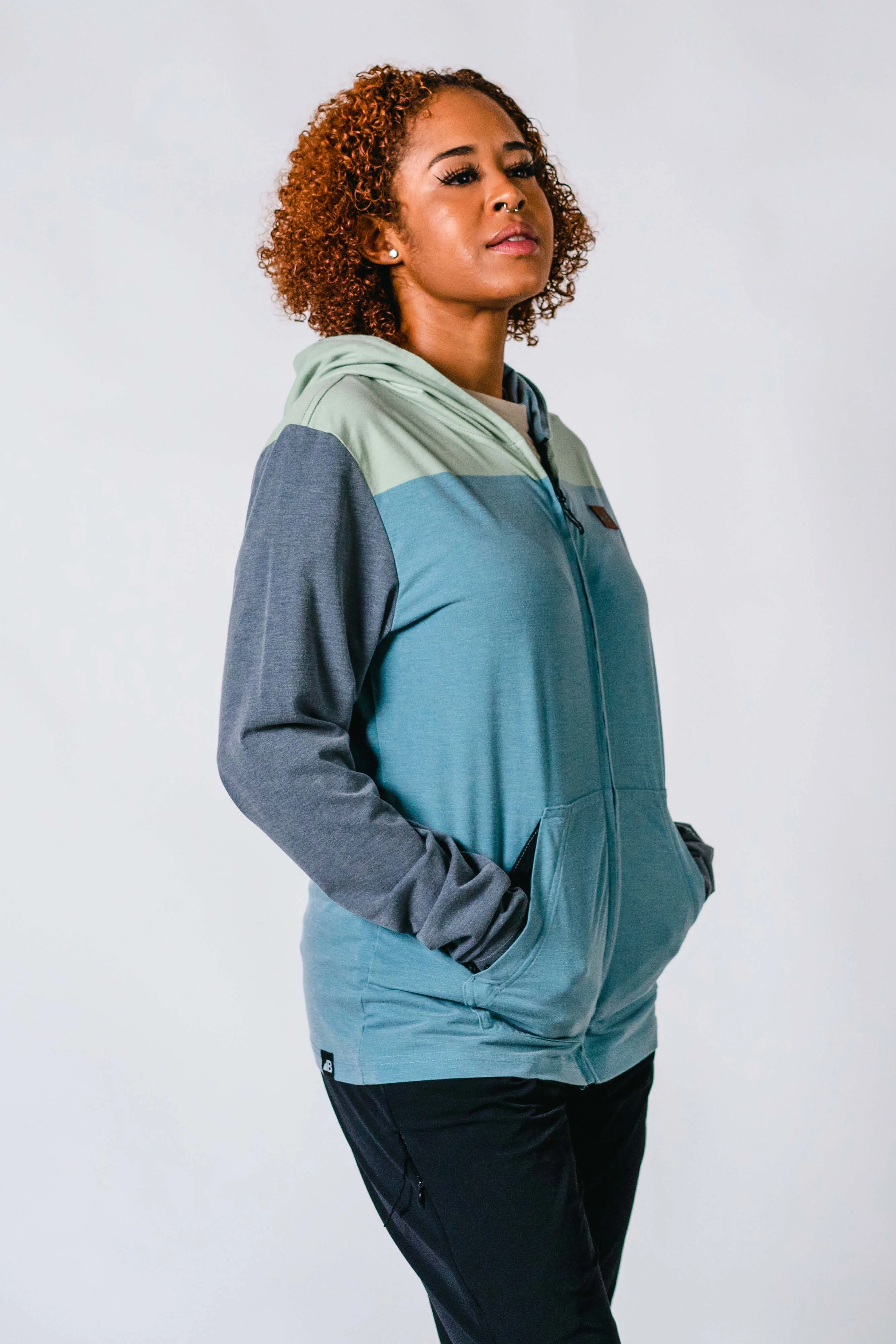 Women's Graphic Traverse Tek Hoodie