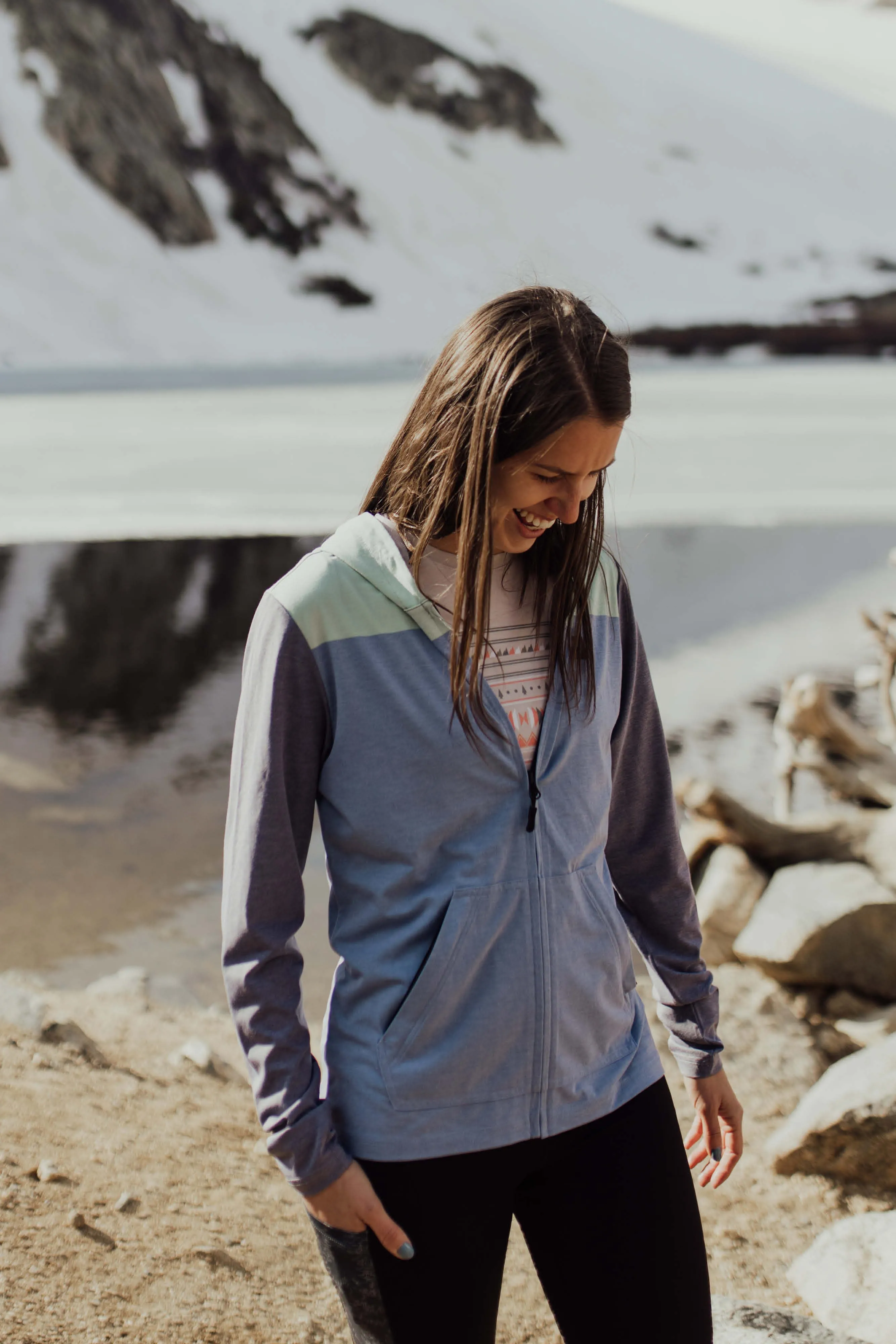 Women's Graphic Traverse Tek Hoodie