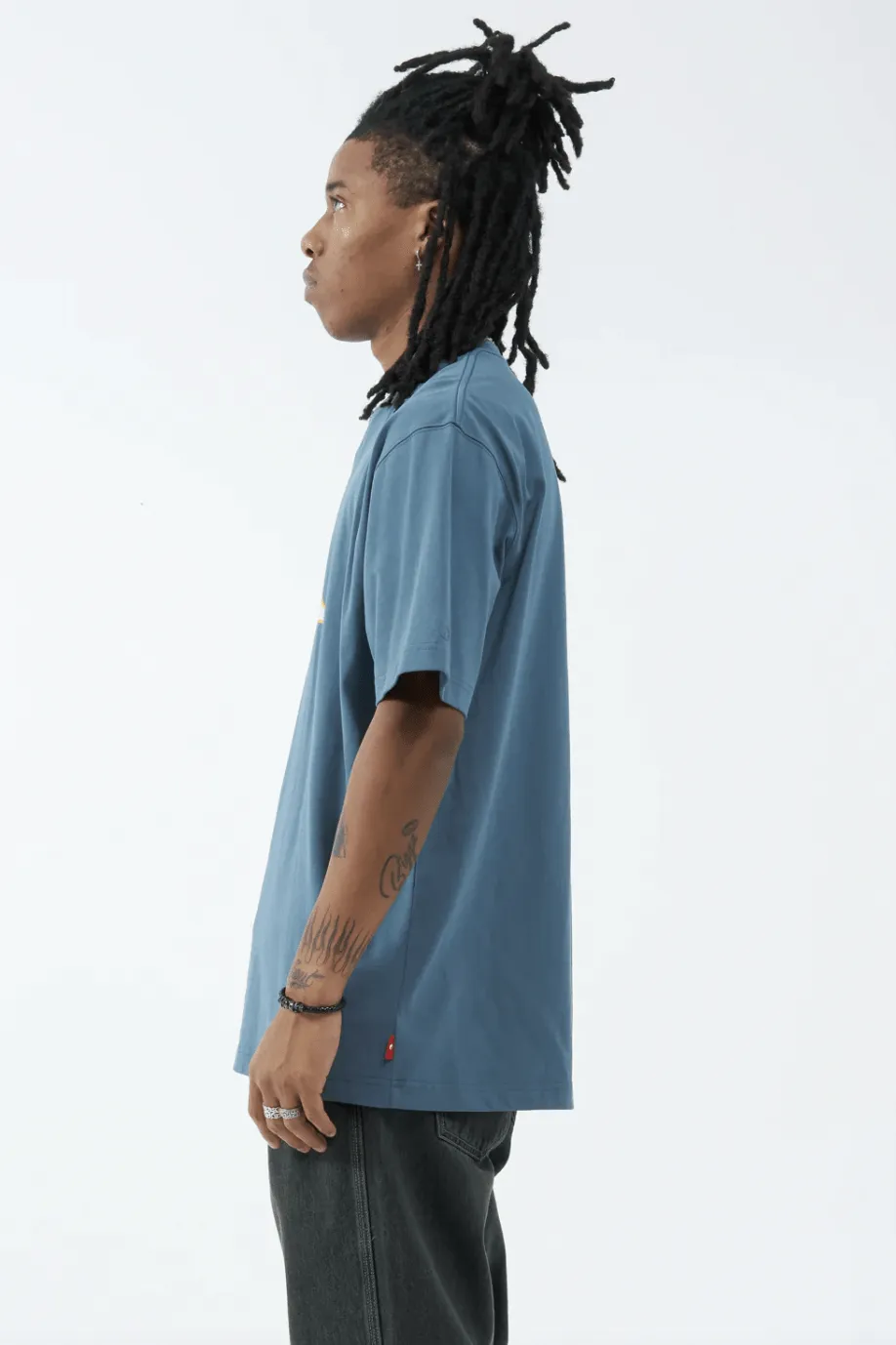 WORSHIP SUPPLIES PONDER TEE -MIRAGE